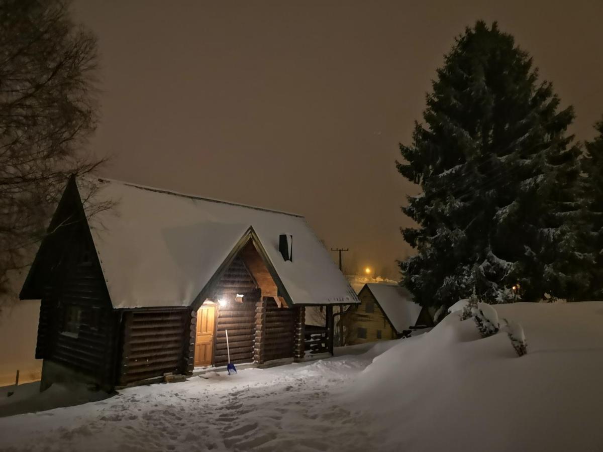 Zlatarske brvnare Zlatar Chalets Nova Varoš Exteriör bild
