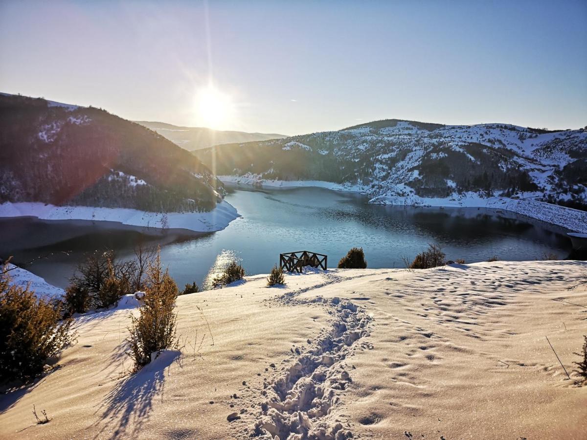 Zlatarske brvnare Zlatar Chalets Nova Varoš Exteriör bild